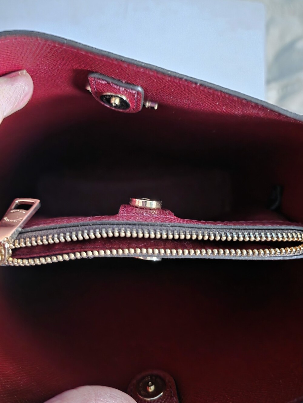 New Coach Brown Signature Floral Crossbody Set - Picture 5 of 9